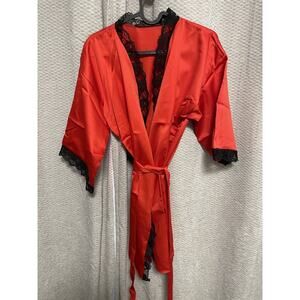 RARE! Maxims de paris robe red with lace parfum